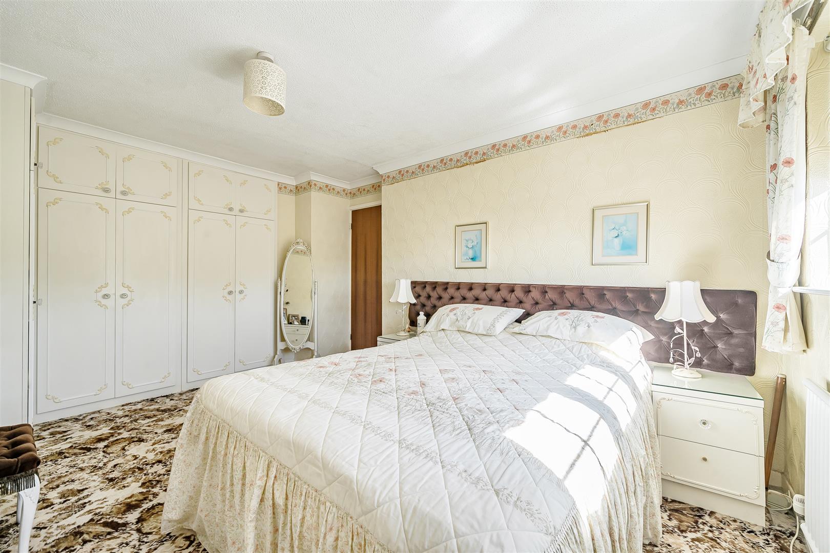 Bryngelli Drive, Treboeth, Swansea, SA5 9BW